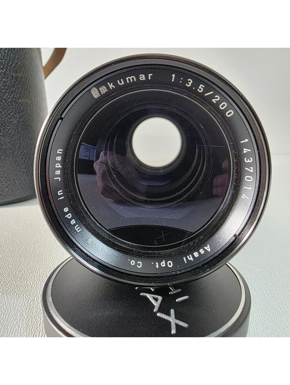 Pentax Takumar 200mm f/3.5 Lens M42 Mount W/Case